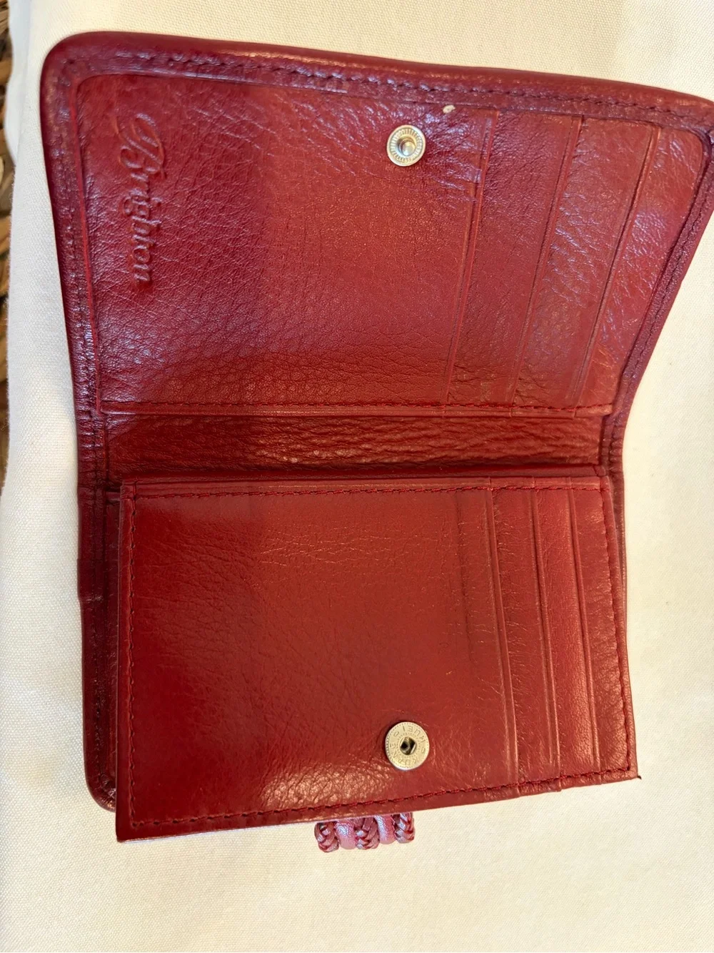 Women's Burgundy Leather Key & Card Holder with Decorative Silver Heart Clasp